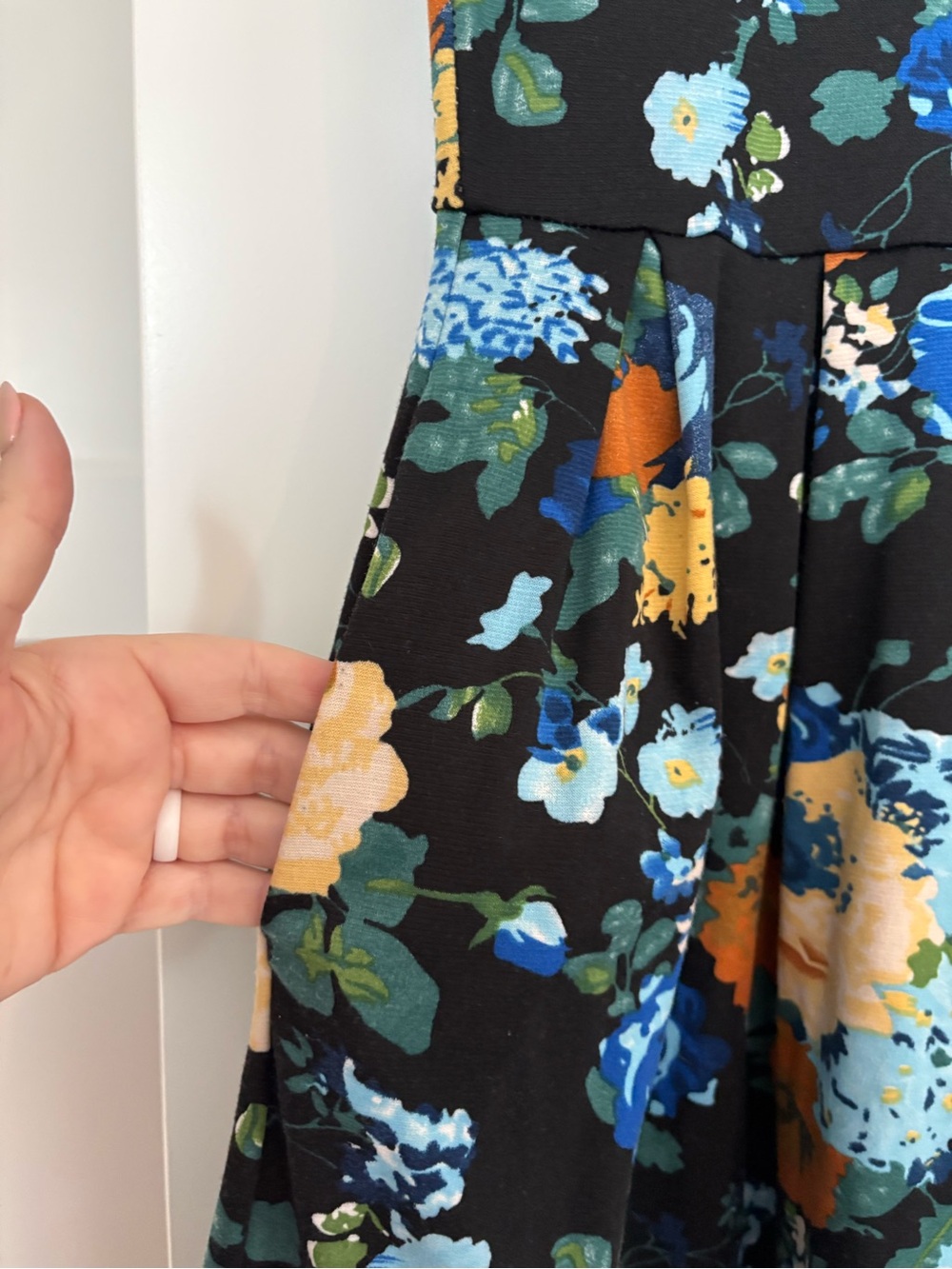 LuLaRoe “Amelia” Floral Fit & Flare Dress - Picture 3 of 4